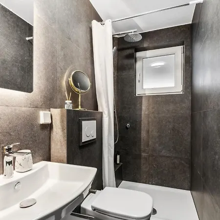 Starliving Premium I 2 Schlafzimmer Fuer 6 Gaeste Διαμέρισμα Worms