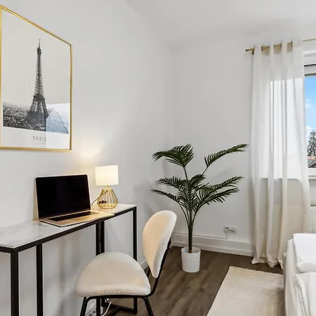 Διαμέρισμα Starliving Premium I 2 Schlafzimmer Fuer 6 Gaeste *