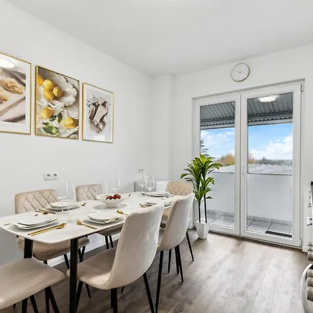 Starliving Premium I 2 Schlafzimmer Fuer 6 Gaeste *